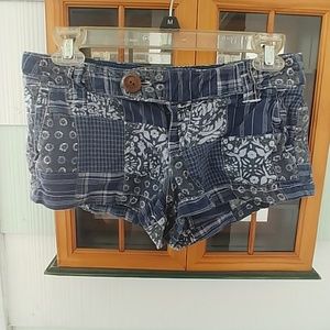 5 for 20$Super cute shorts💜